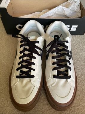 Converse Sport Casual Ox Sneakers Vintage White/Black Men’s 10.5 (Wm 12) NWB